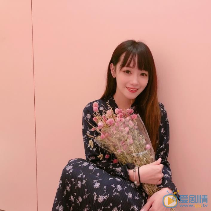 余姿昀私房写真 余姿昀高清写真_余姿昀高清剧照