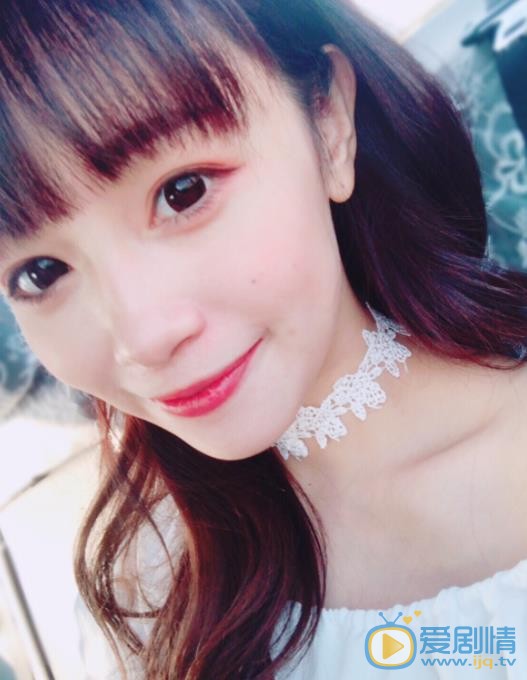 余姿昀自拍照 余姿昀高清写真_余姿昀高清剧照