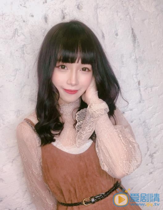 余姿昀气质写真 余姿昀高清写真_余姿昀高清剧照