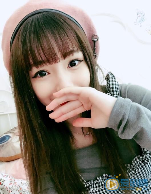 余姿昀自拍照 余姿昀高清写真_余姿昀高清剧照