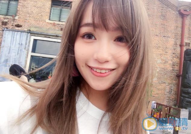 余姿昀自拍照 余姿昀高清写真_余姿昀高清剧照