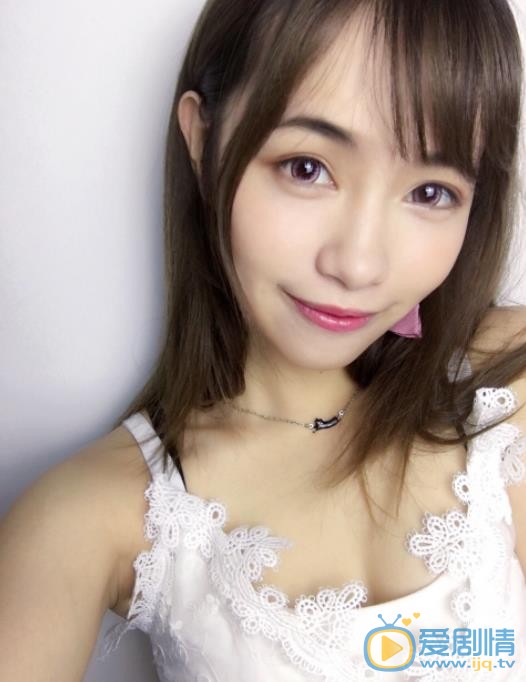 余姿昀自拍照 余姿昀高清写真_余姿昀高清剧照