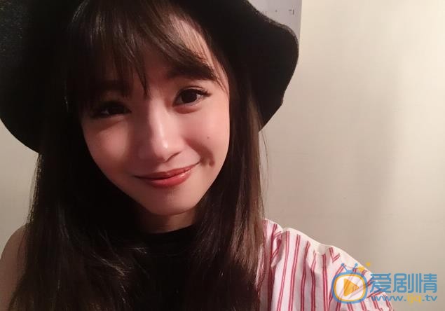 余姿昀自拍照 余姿昀高清写真_余姿昀高清剧照