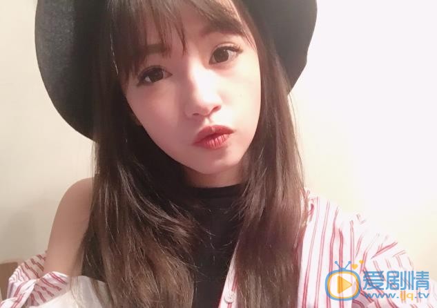 余姿昀自拍照 余姿昀高清写真_余姿昀高清剧照