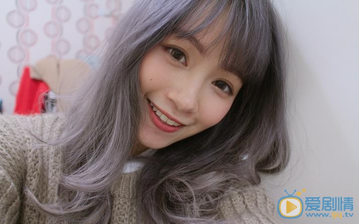 余姿昀自拍照 余姿昀高清写真_余姿昀高清剧照