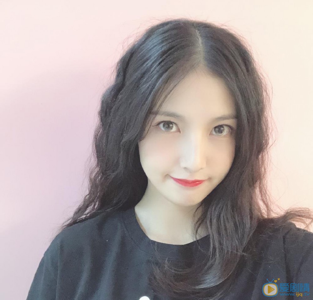 赵粤自拍照 赵粤高清写真_赵粤高清剧照