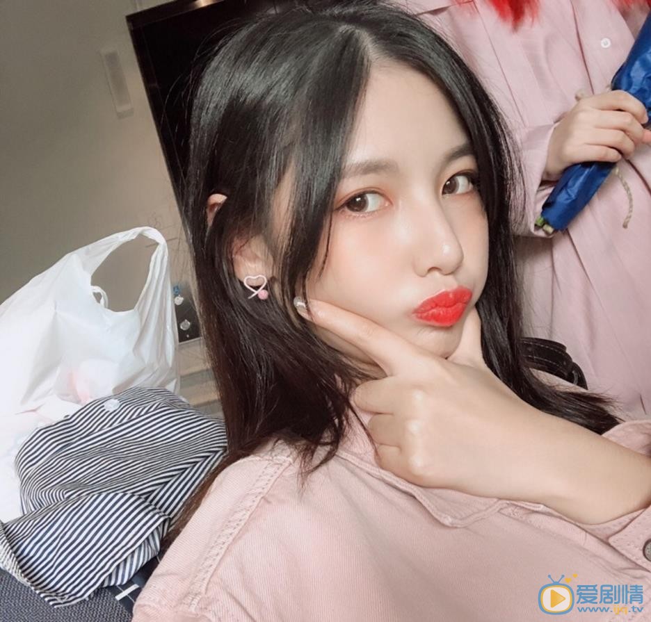赵粤自拍照 赵粤高清写真_赵粤高清剧照
