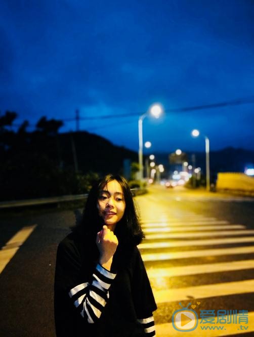马希尔生活照 马希尔高清写真_马希尔高清剧照