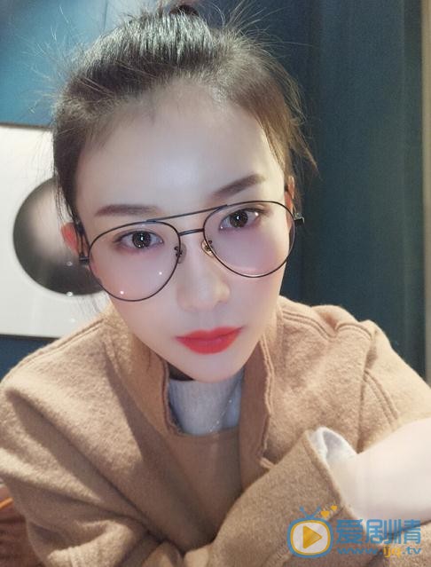 余梦寒生活照 余梦寒高清写真_余梦寒高清剧照