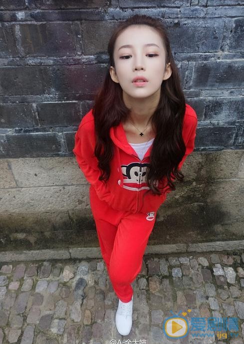 余梦寒生活照 余梦寒高清写真_余梦寒高清剧照