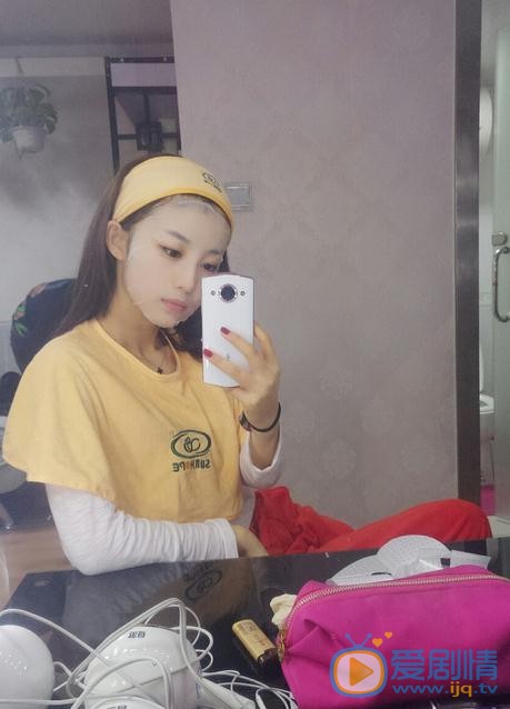 余梦寒生活照 余梦寒高清写真_余梦寒高清剧照