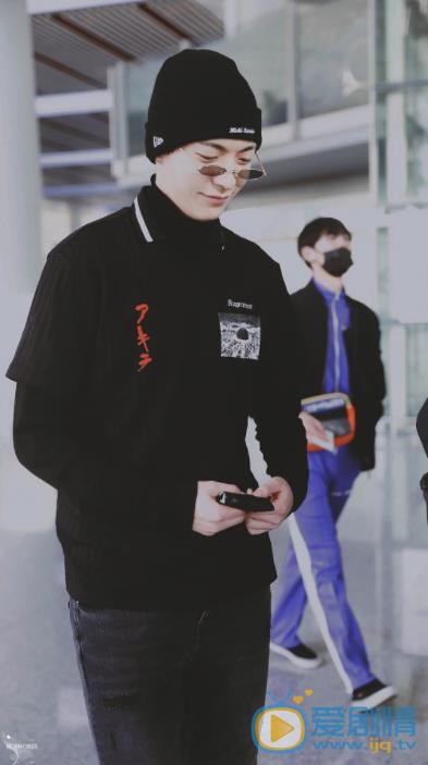 卜凡机场照 卜凡高清写真_卜凡高清剧照