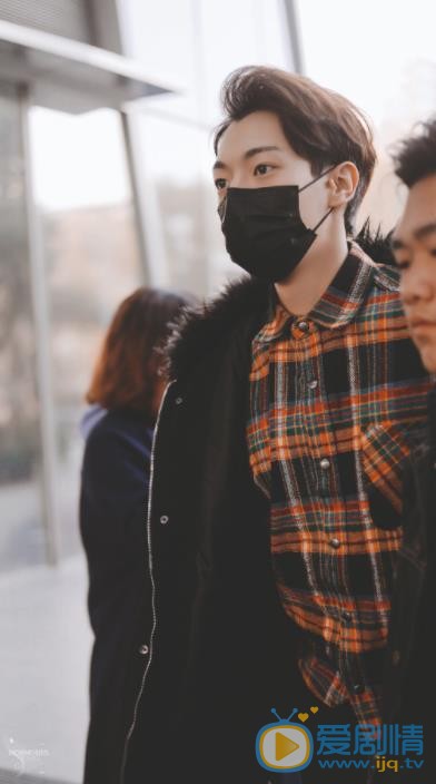 卜凡机场照 卜凡高清写真_卜凡高清剧照