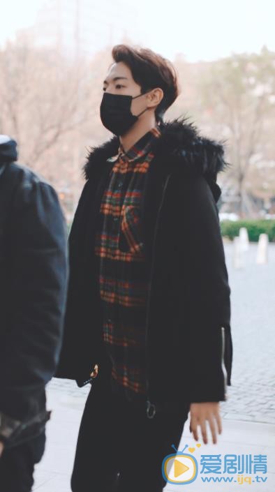 卜凡机场照 卜凡高清写真_卜凡高清剧照