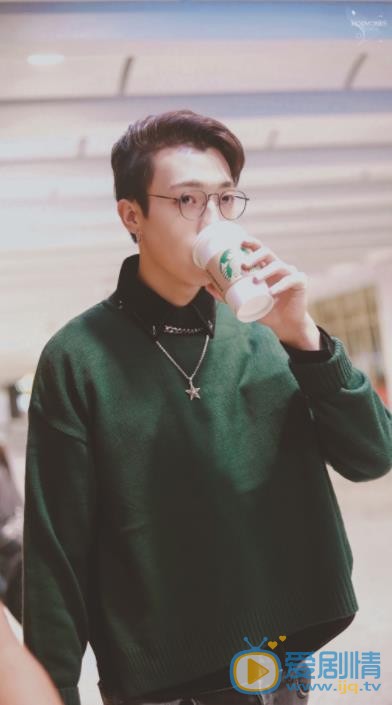 卜凡机场照 卜凡高清写真_卜凡高清剧照