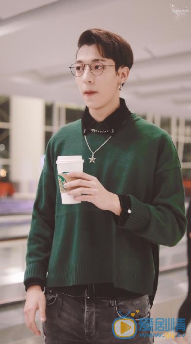 卜凡机场照 卜凡高清写真_卜凡高清剧照