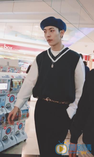 卜凡机场照 卜凡高清写真_卜凡高清剧照