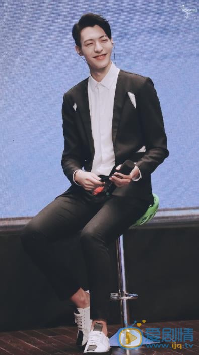 卜凡演出照 卜凡高清写真_卜凡高清剧照