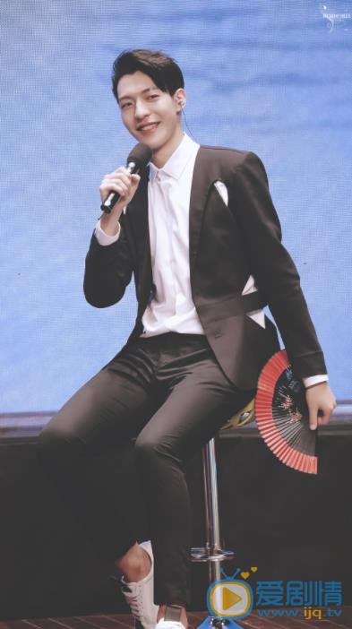 卜凡演出照 卜凡高清写真_卜凡高清剧照