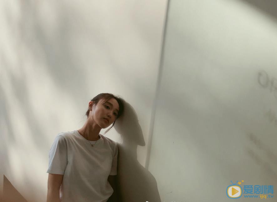 康璐洁唯美写真 康璐洁高清写真_康璐洁高清剧照