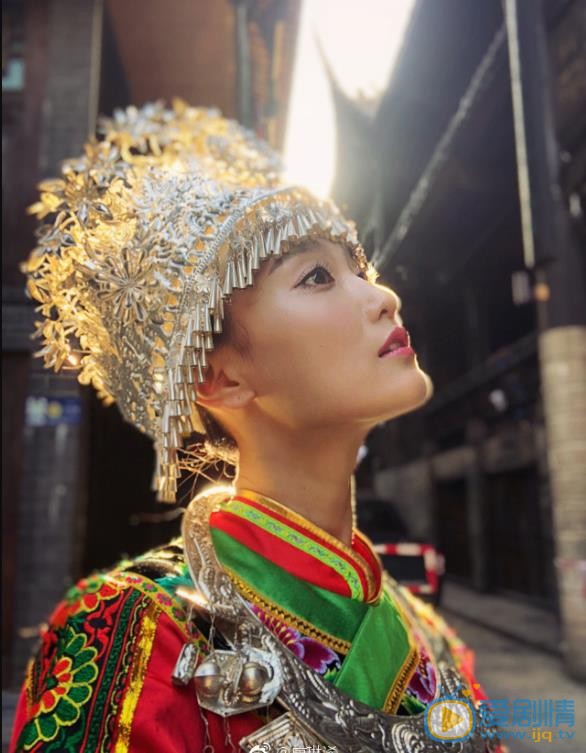 康璐洁时尚写真 康璐洁高清写真_康璐洁高清剧照