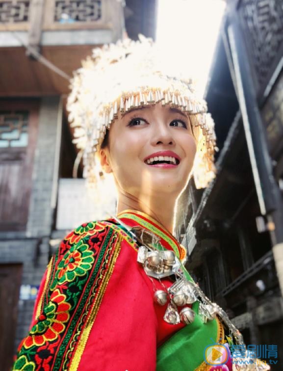 康璐洁时尚写真 康璐洁高清写真_康璐洁高清剧照