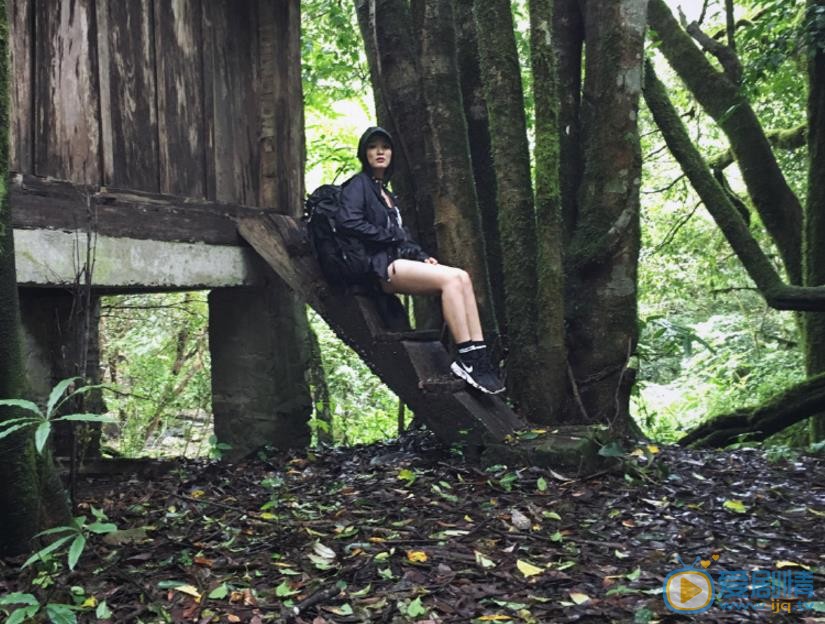康璐洁户外旅行照 康璐洁高清写真_康璐洁高清剧照