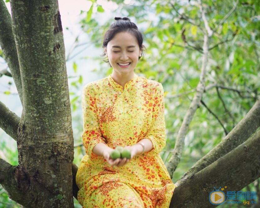 康璐洁唯美写真 康璐洁高清写真_康璐洁高清剧照