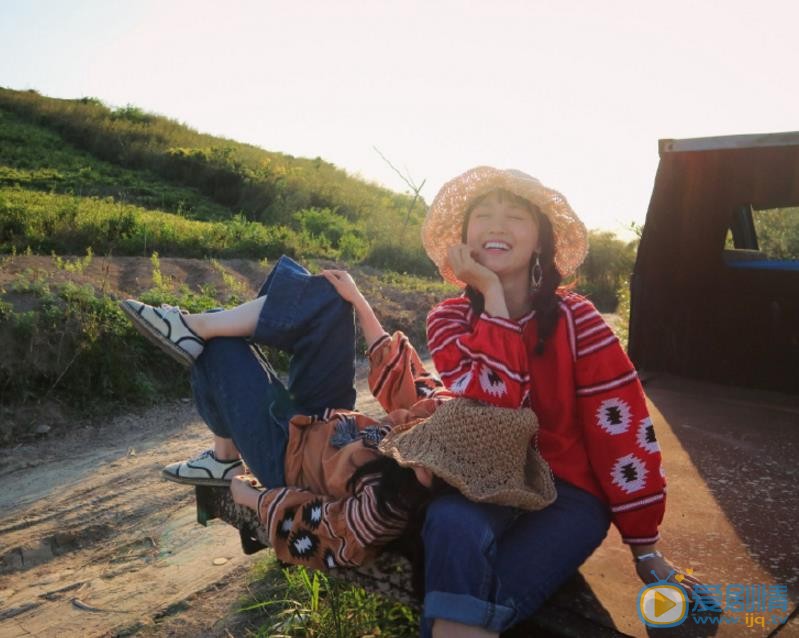 康璐洁朋友写真 康璐洁高清写真_康璐洁高清剧照