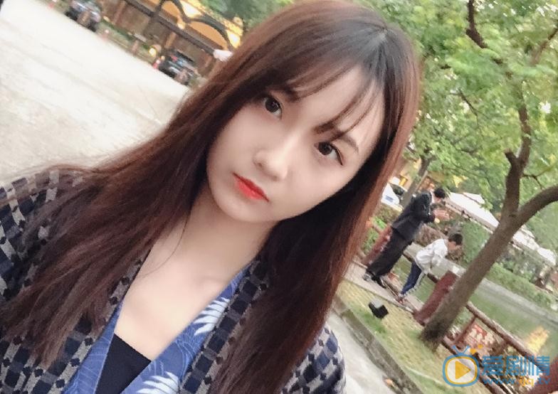 刘力菲生活照 刘力菲高清写真_刘力菲高清剧照