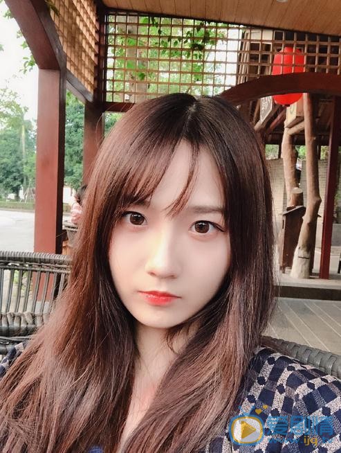 刘力菲生活照 刘力菲高清写真_刘力菲高清剧照