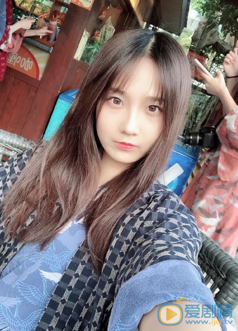 刘力菲生活照 刘力菲高清写真_刘力菲高清剧照