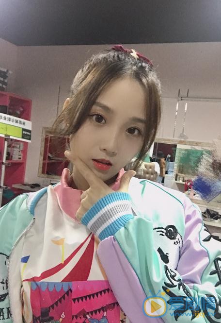 刘力菲可爱照 刘力菲高清写真_刘力菲高清剧照