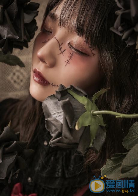 刘力菲巫女写真 刘力菲高清写真_刘力菲高清剧照