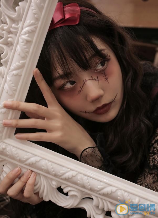 刘力菲巫女写真 刘力菲高清写真_刘力菲高清剧照