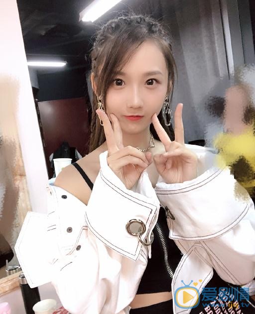 刘力菲生活照 刘力菲高清写真_刘力菲高清剧照