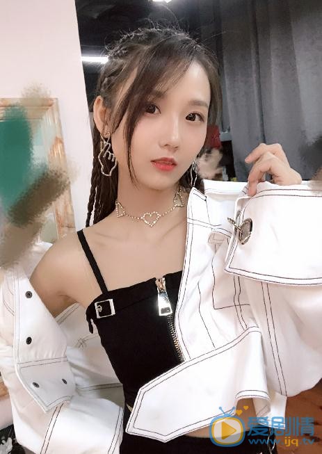 刘力菲生活照 刘力菲高清写真_刘力菲高清剧照