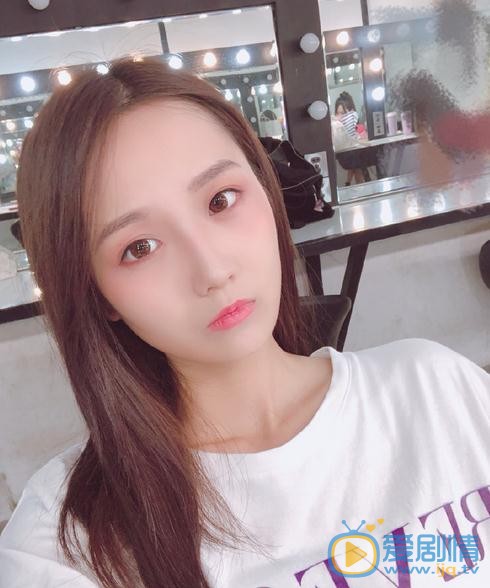 刘力菲生活照 刘力菲高清写真_刘力菲高清剧照