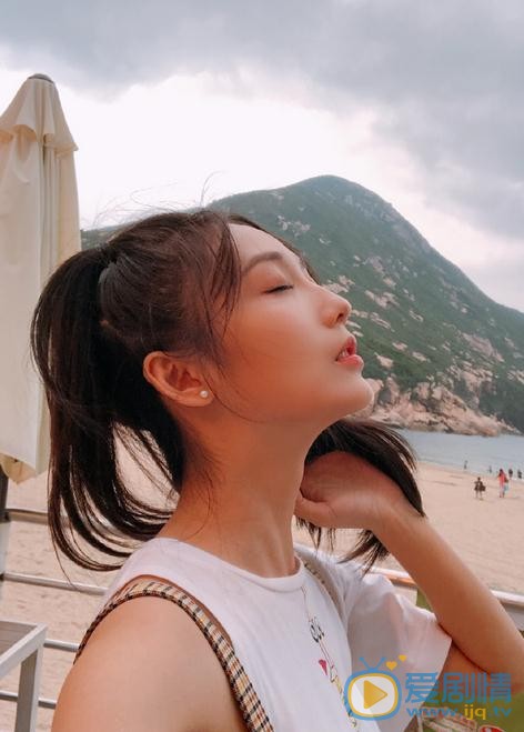 刘力菲生活照 刘力菲高清写真_刘力菲高清剧照