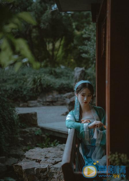 蒋芸绿色写真 蒋芸高清写真_蒋芸高清剧照