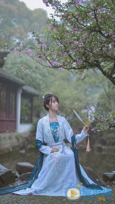 蒋芸绿色写真 蒋芸高清写真_蒋芸高清剧照