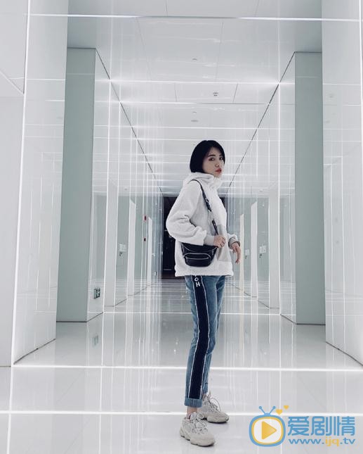 戴萌文艺写真 戴萌高清写真_戴萌高清剧照