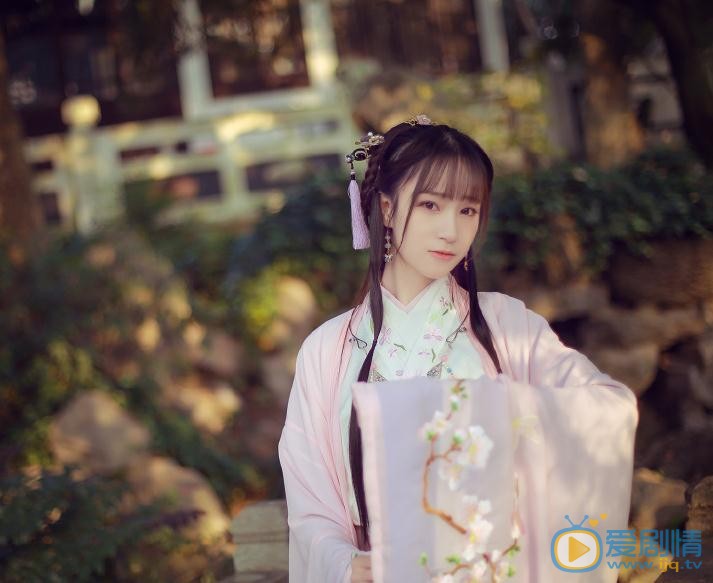 蒋芸秋色写真 蒋芸高清写真_蒋芸高清剧照