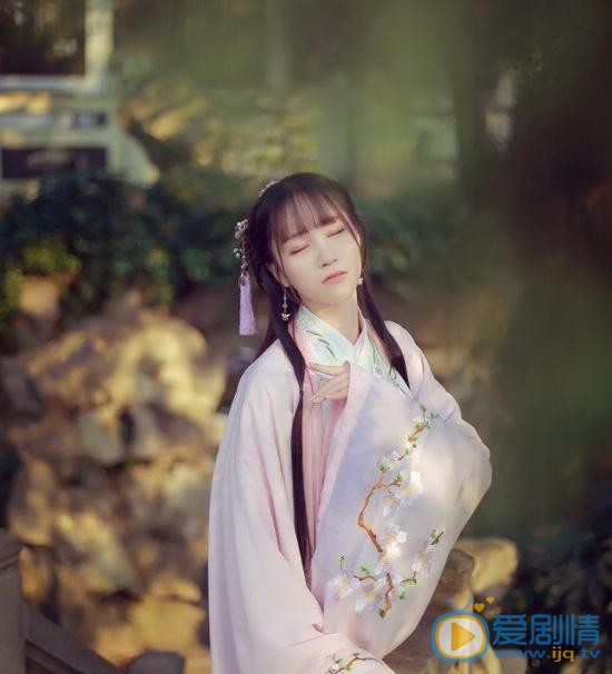 蒋芸秋色写真 蒋芸高清写真_蒋芸高清剧照