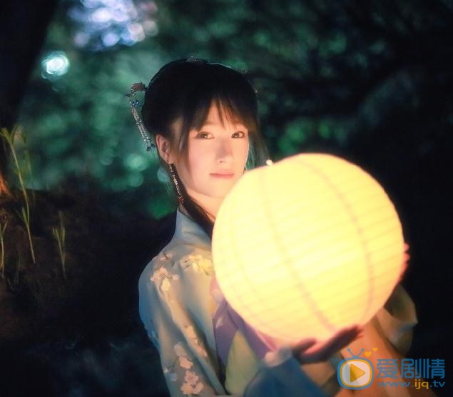 蒋芸灯笼写真 蒋芸高清写真_蒋芸高清剧照