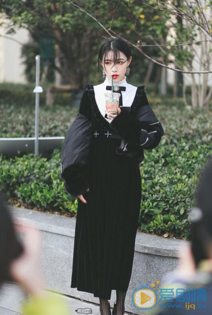 戴萌街拍写真 戴萌高清写真_戴萌高清剧照