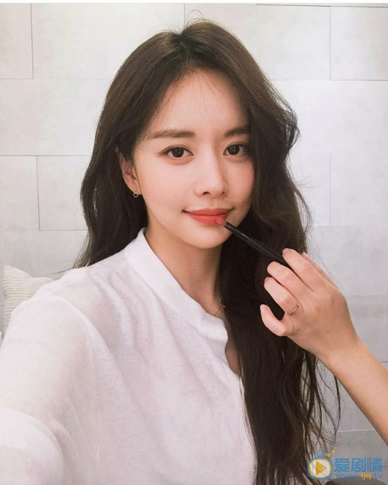 韩宝凛可爱自拍 韩宝凛高清写真_韩宝凛高清剧照