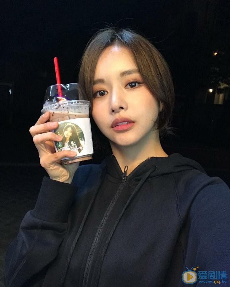 韩宝凛可爱自拍 韩宝凛高清写真_韩宝凛高清剧照