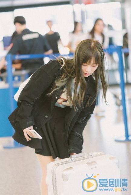 刘增艳机场照 刘增艳高清写真_刘增艳高清剧照