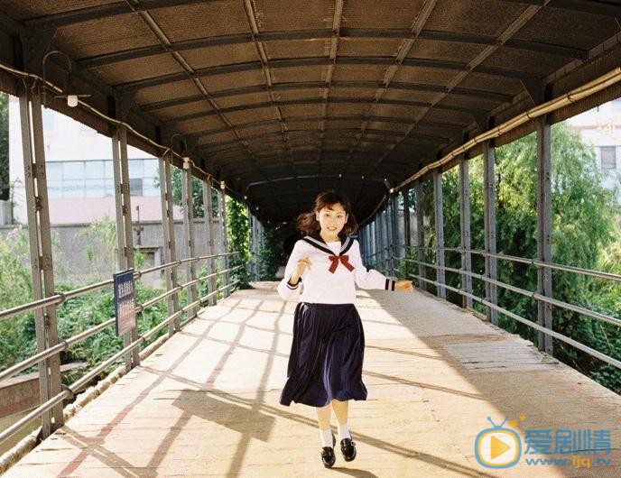 吕一制服写真 吕一高清写真_吕一高清剧照